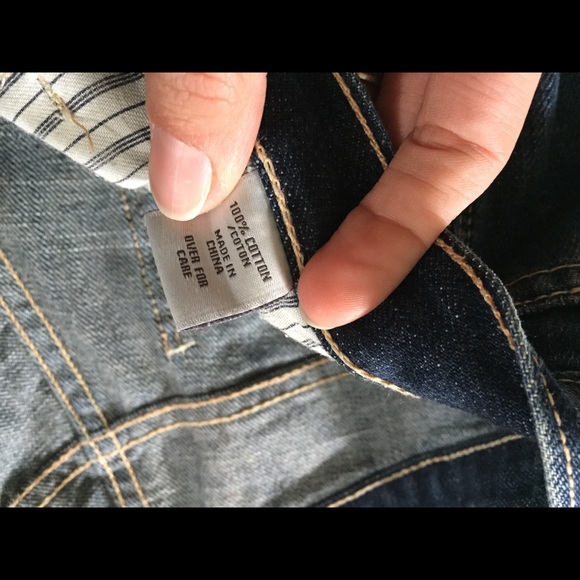 Sold! Abercrombie Distressed Shorts - Picture 3 of 5